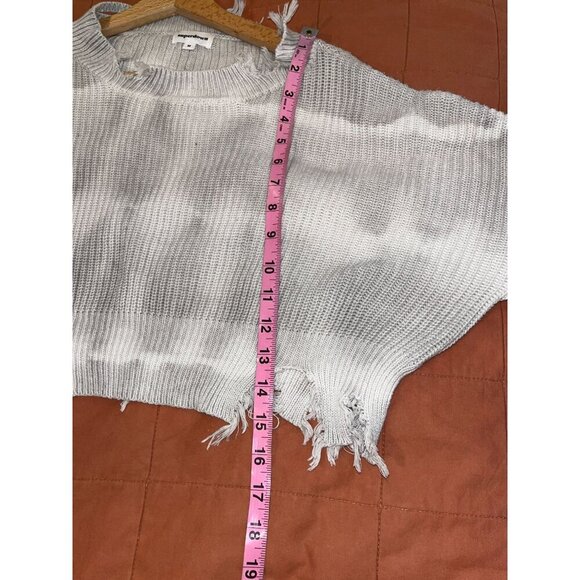 Superdown Ella Distressed Gray Tie-Dye Cropped Knit Sweater Size Medium - Picture 8 of 11